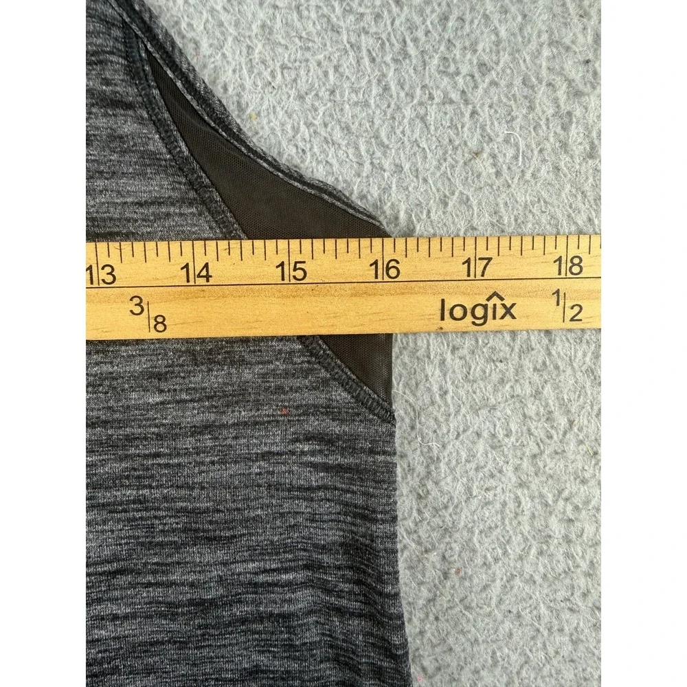 Lululemon Racerback tank top Womens Small Gray Black